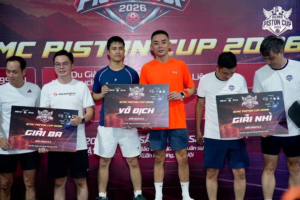 Đội vô địch đôi nam SCMC PISTON CUP 2026 - Đoàn Trần Radio